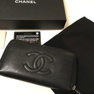 CHANEL Caviar CC Timeless Large Zip Around Wallet